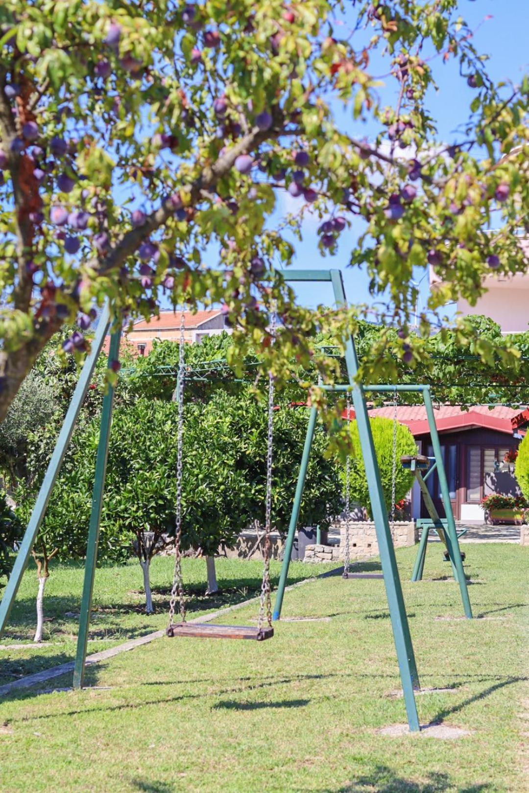 Hilja'S Oliven Garden Bungalows Улцинь Екстер'єр фото