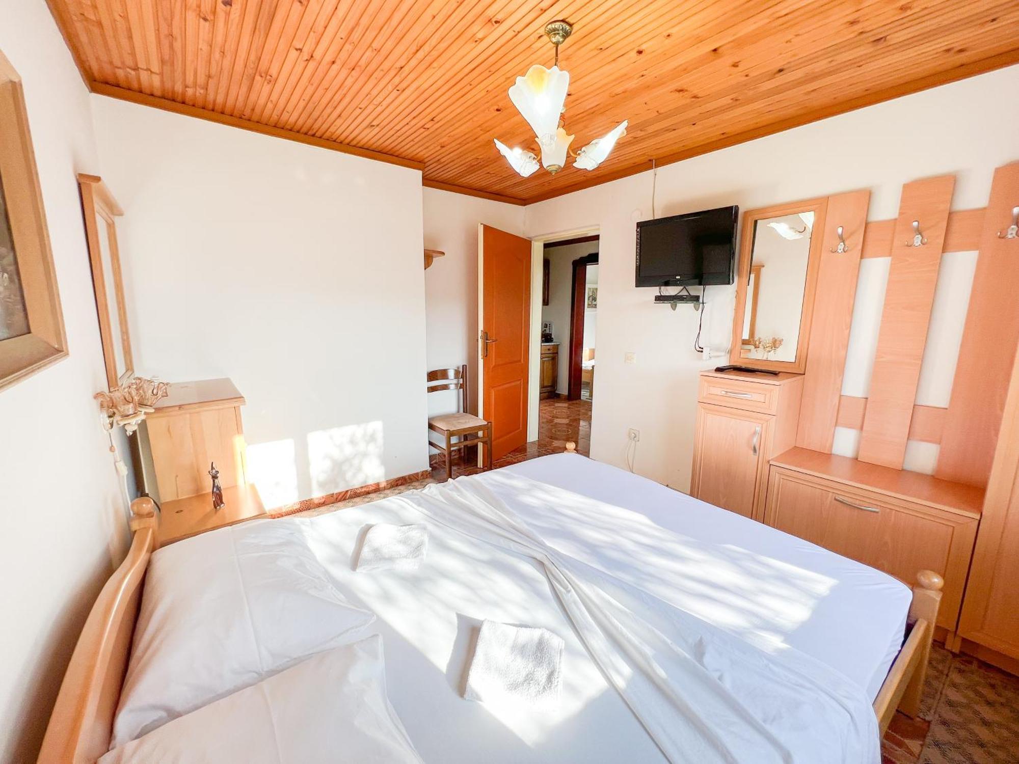 Hilja'S Oliven Garden Bungalows Улцинь Екстер'єр фото